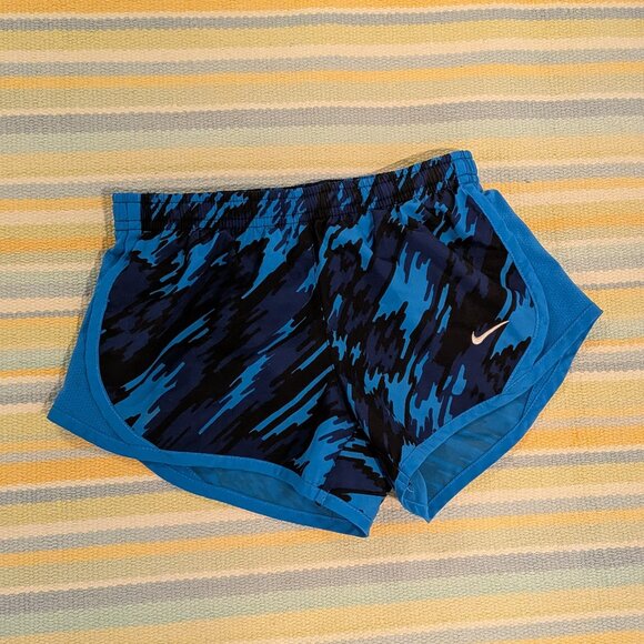 ⭐ Girl's Nike Dri Fit blue athletic shorts size XS - Picture 1 of 7